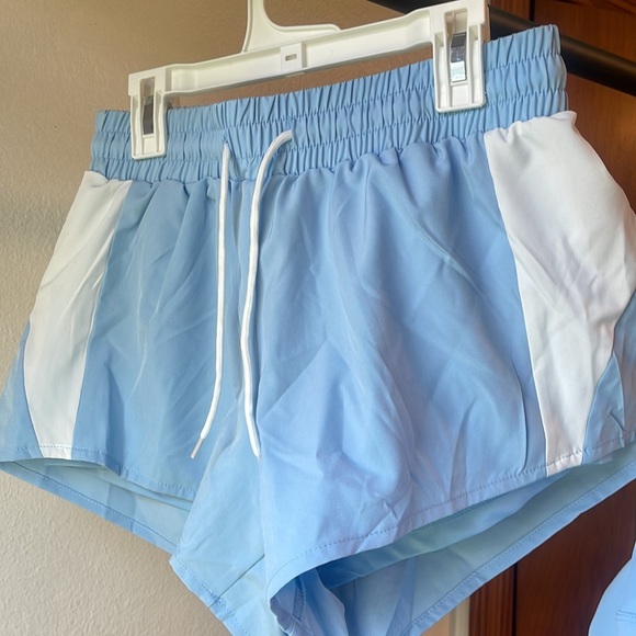 4 piece workout set - Picture 4 of 5